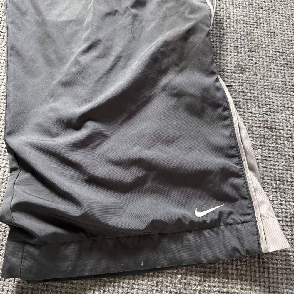 Nike Track Pants Mens XL Black Vintage Y2K Nylon Windbreaker Baggy Piping - Picture 2 of 13